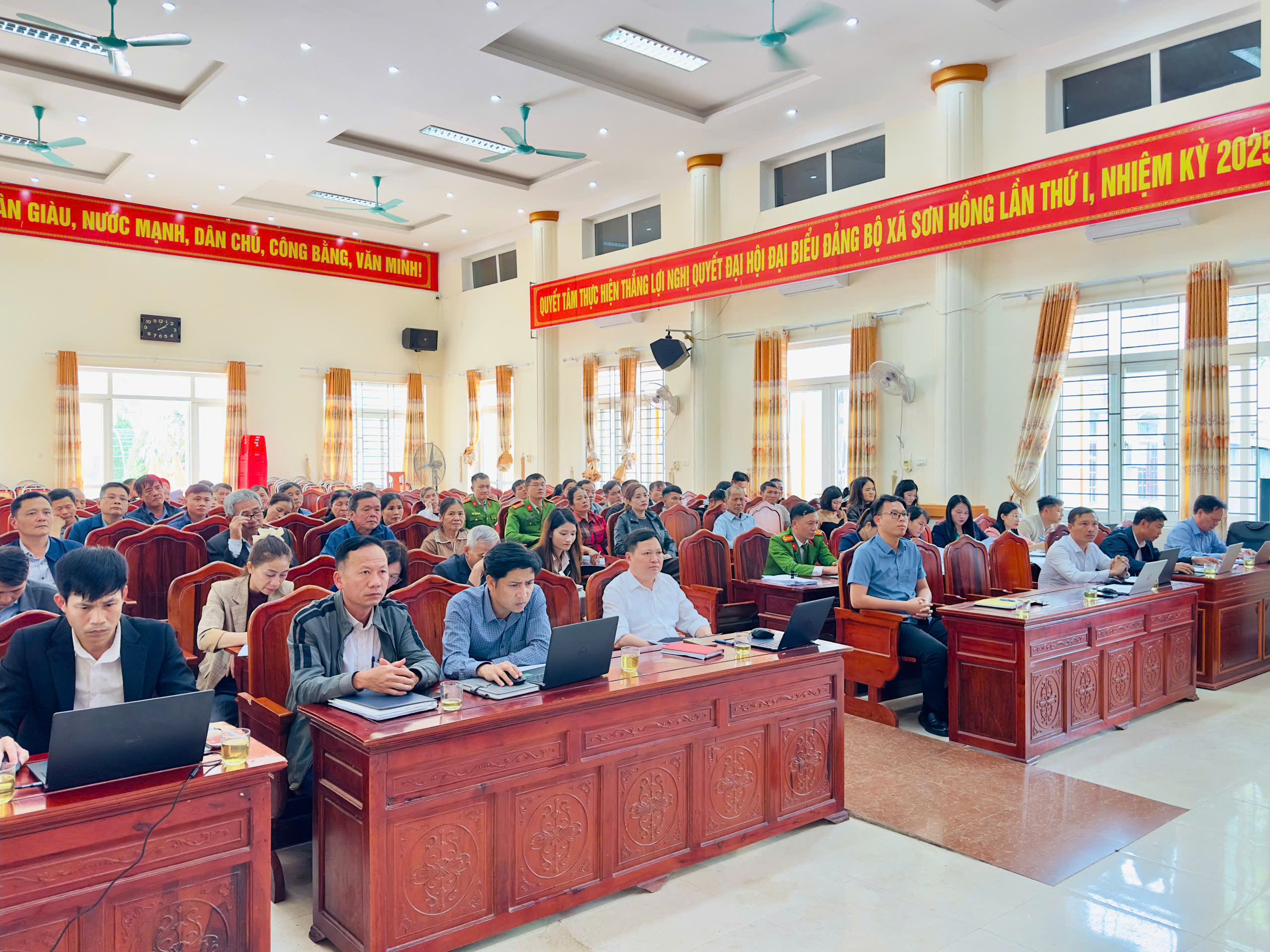 Đảng bộ xã Sơn Hồng tiếp tục đổi mới, nâng cao năng lực lãnh đạo, sức chiến đấu của tổ chức Đảng năm 2026