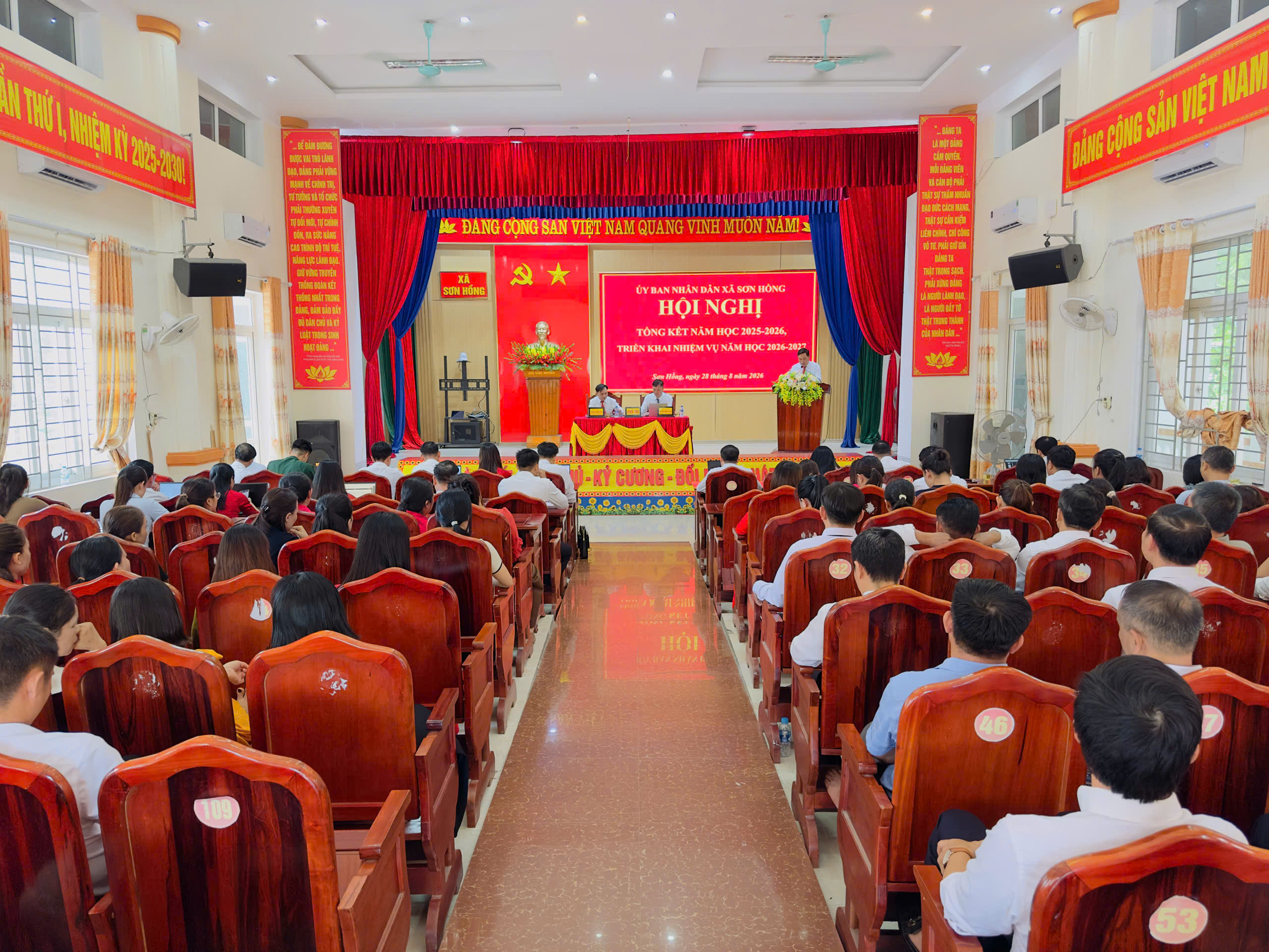 Xã Sơn Hồng đánh giá kết quả năm học 2025 - 2026, triển khai nhiệm vụ năm học 2026 - 2027