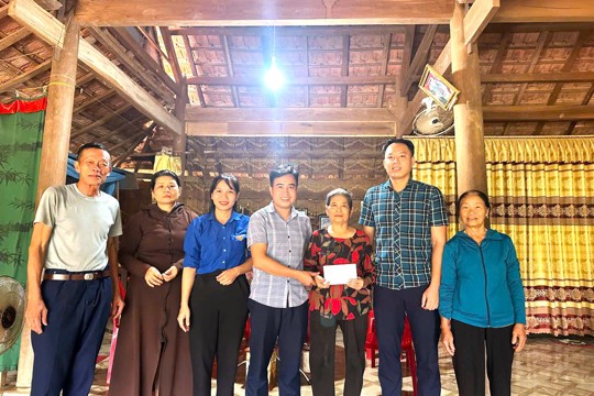 Tuổi trẻ xã Sơn Hồng tri ân hội viên cựu thanh niên xung phong
