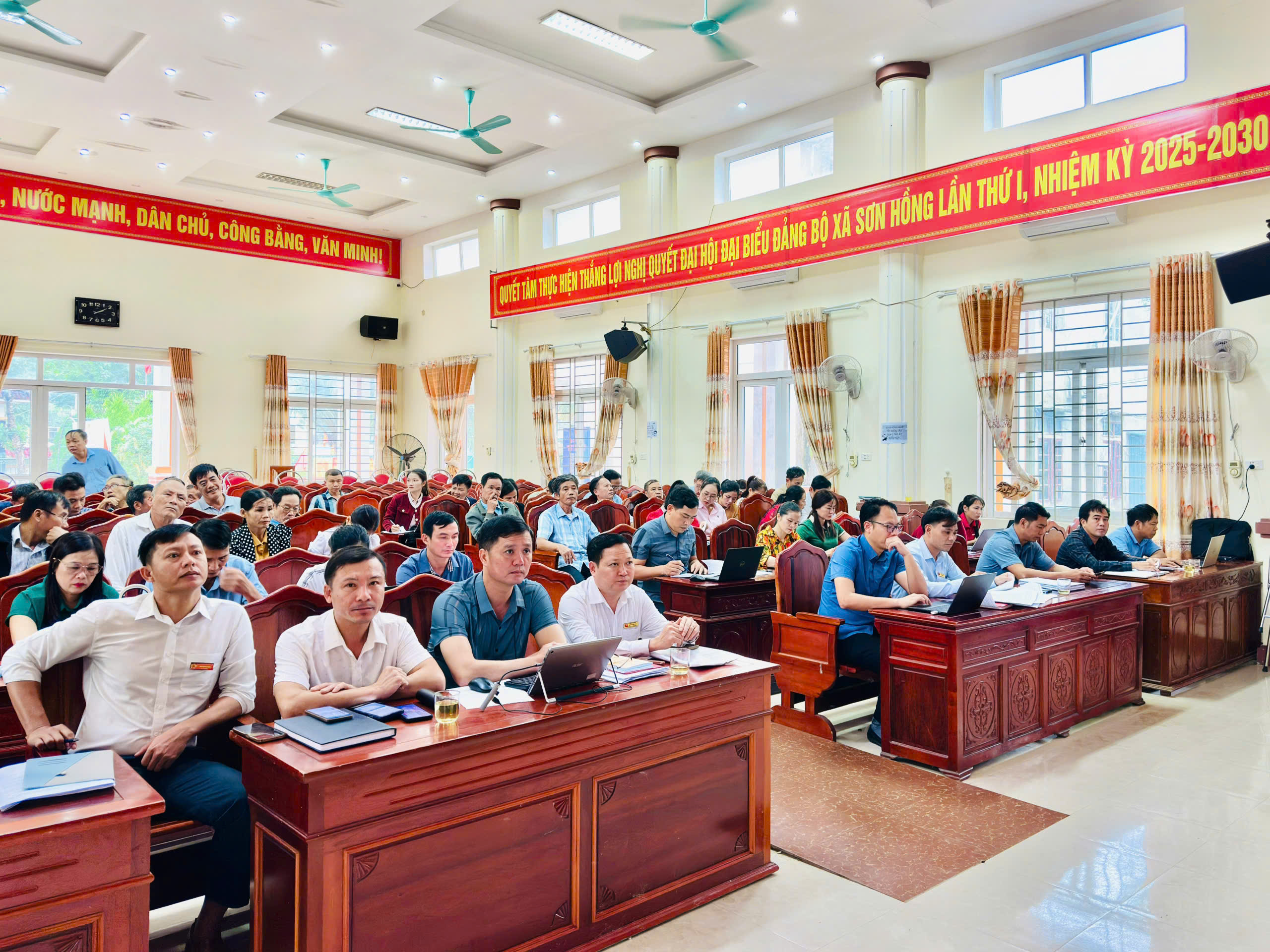 90fd11a0408cccd2959d21.jpg