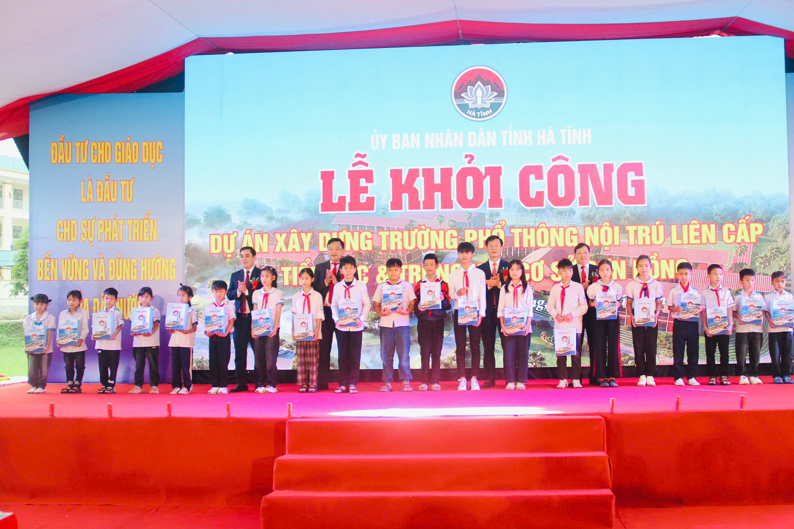 74f6d2341b9395cdcc8233.jpg
